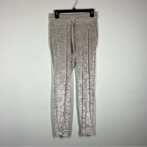 NWOT Lululemon Ready to Crush Jogger Size 6 - Picture 5 of 15